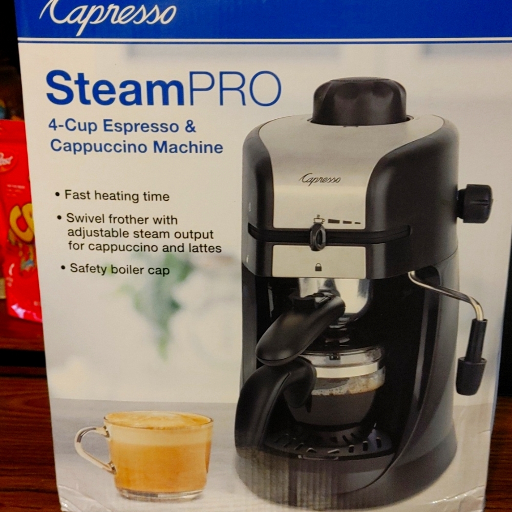 Cappuccino maker - Picture 1 of 4